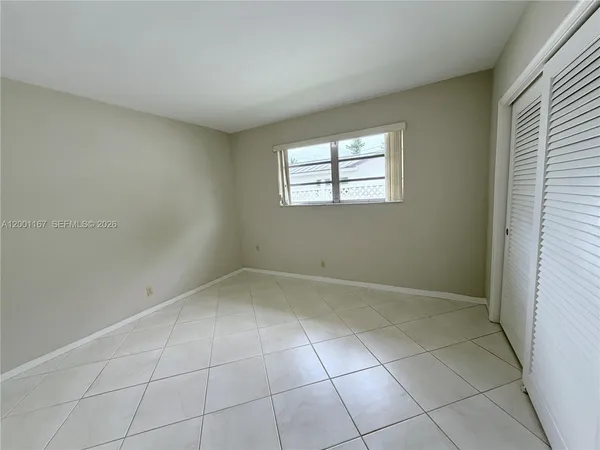 $4,200 | 5011 Madison Street, Hollywood, FL 33021