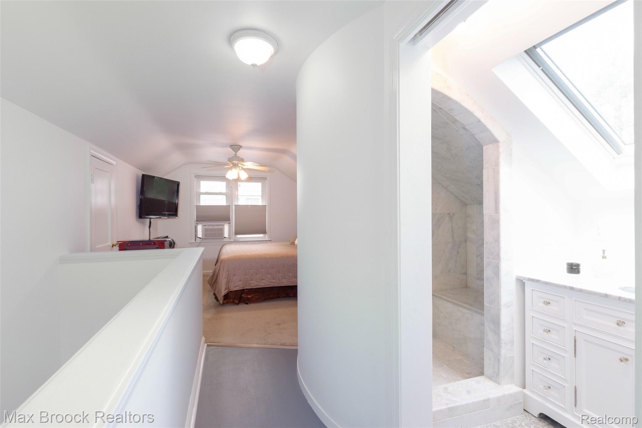 1353 Columbia Road Berkley, MI 48072 - Photo 26 of 29 IMG_1123-Edit.jpg