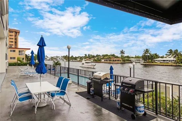 $550,000 | 521 North Riverside Drive, Unit 602, Pompano Beach, FL 33062