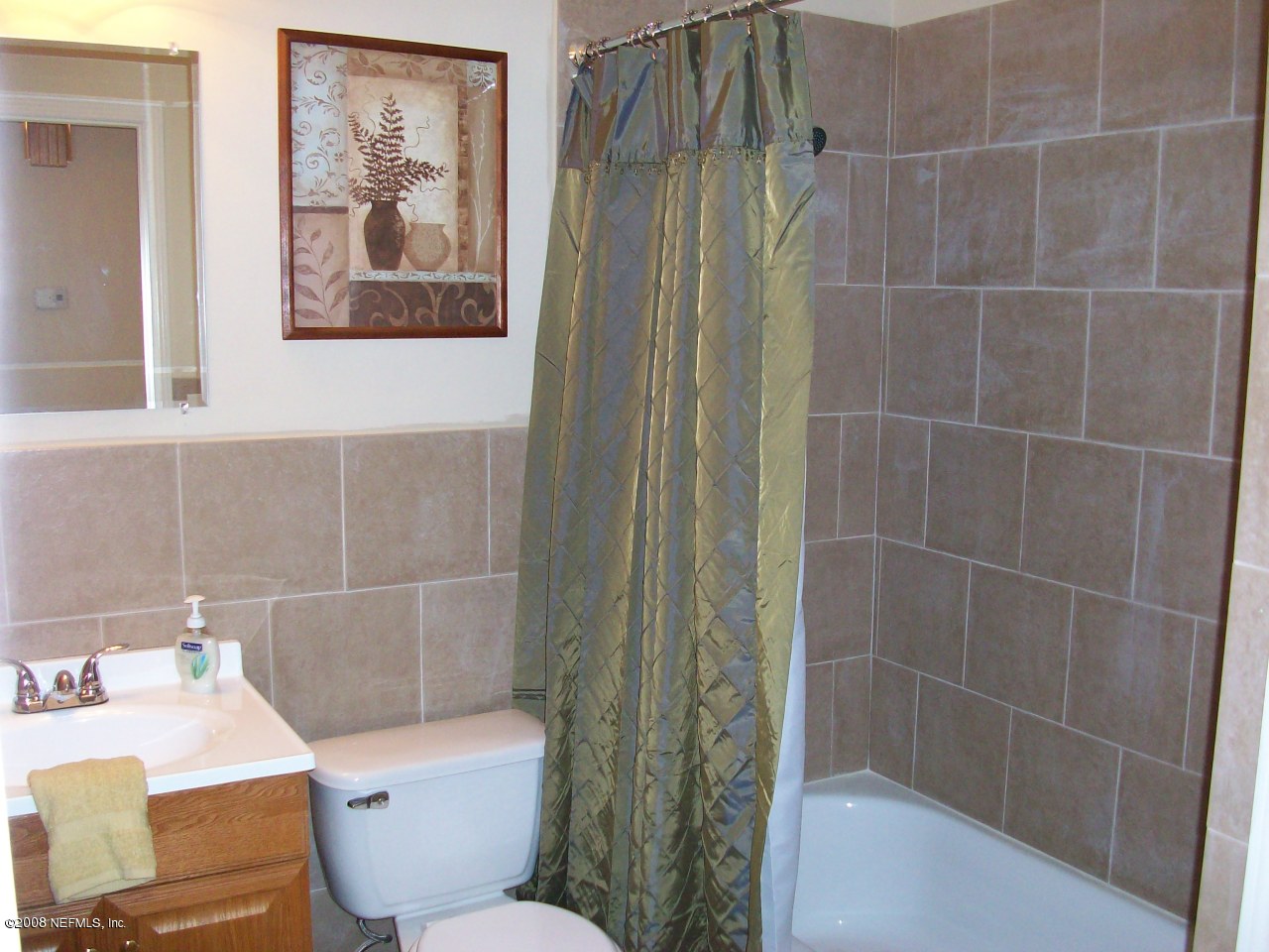 5534 Patsy Anne Drive Jacksonville, FL 32207 - Photo 7 of 13 hall bath #2