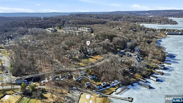 $874,000 | 22 Sunset Terrace, Mount Arlington, NJ 07856