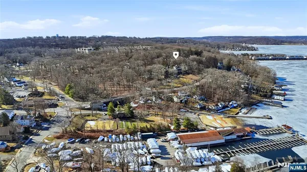 $874,000 | 22 Sunset Terrace, Mount Arlington, NJ 07856