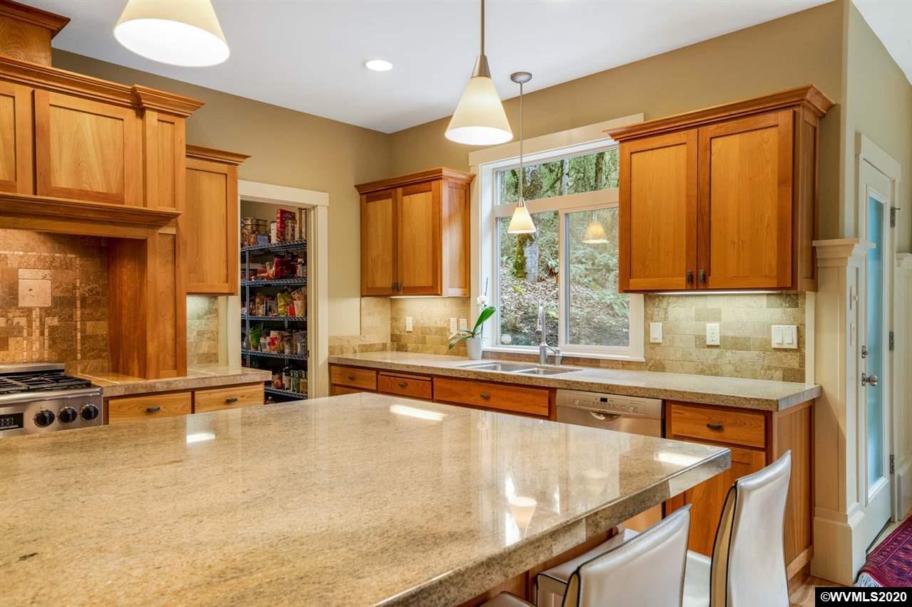 4407 Pettyjohn Road South Salem, OR 97302 - Photo 15 of 42