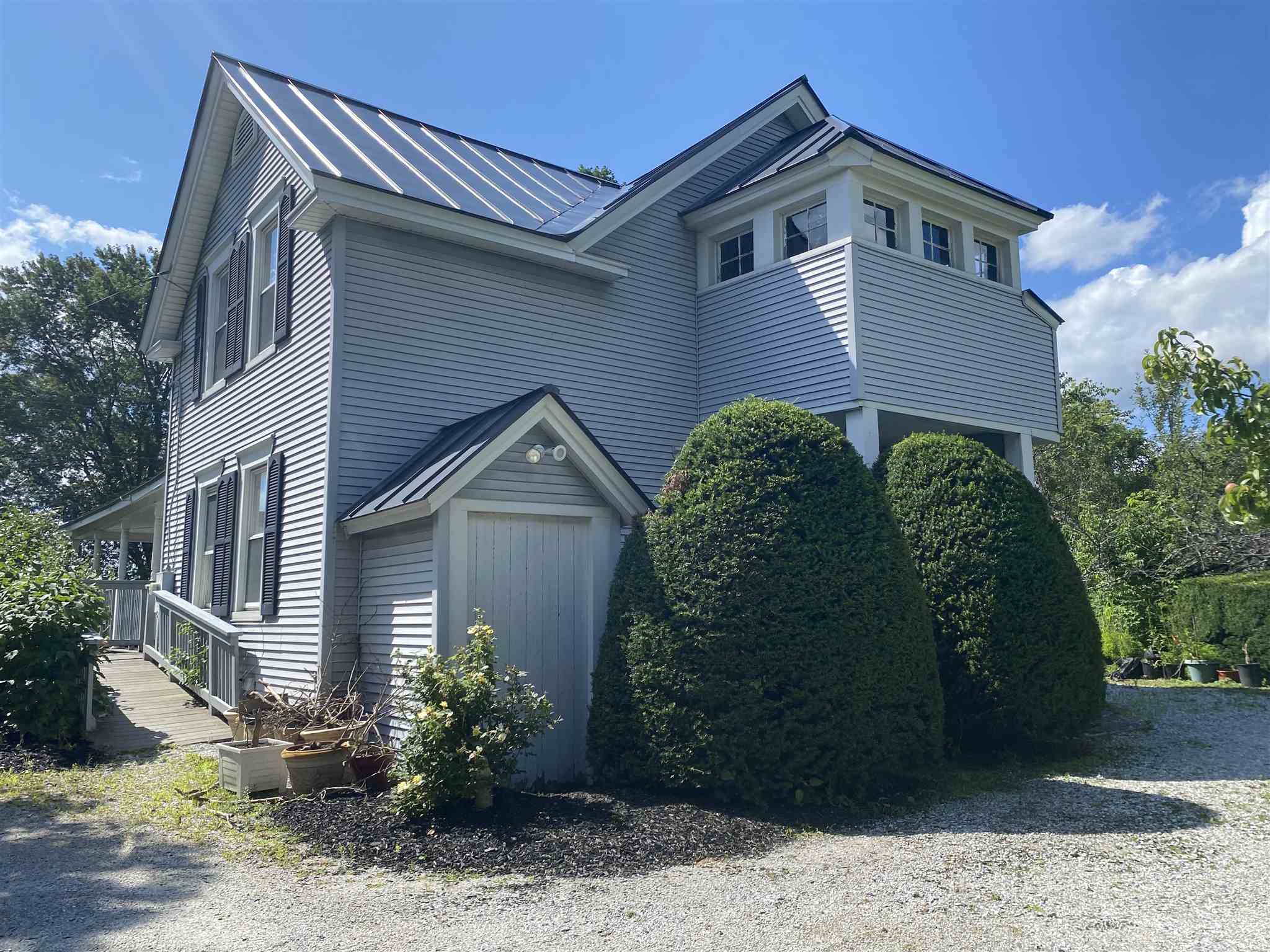 144 Stratton Road Rutland, VT 05701 - Photo 3 of 24