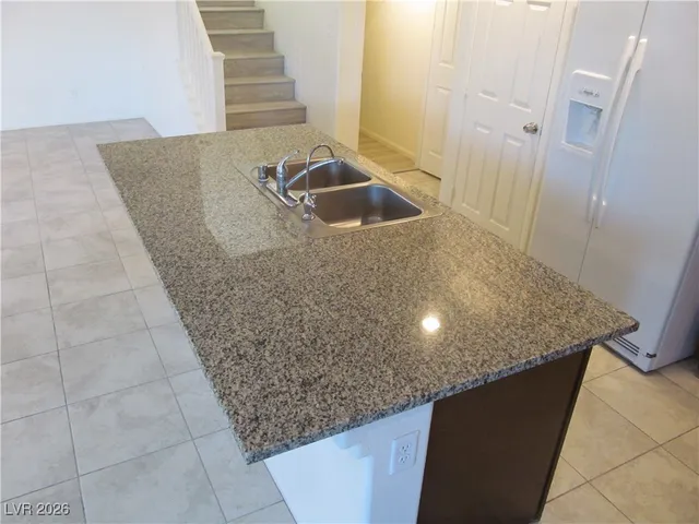 $2,100 | 5730 Casa Branca Street, Las Vegas, NV 89148