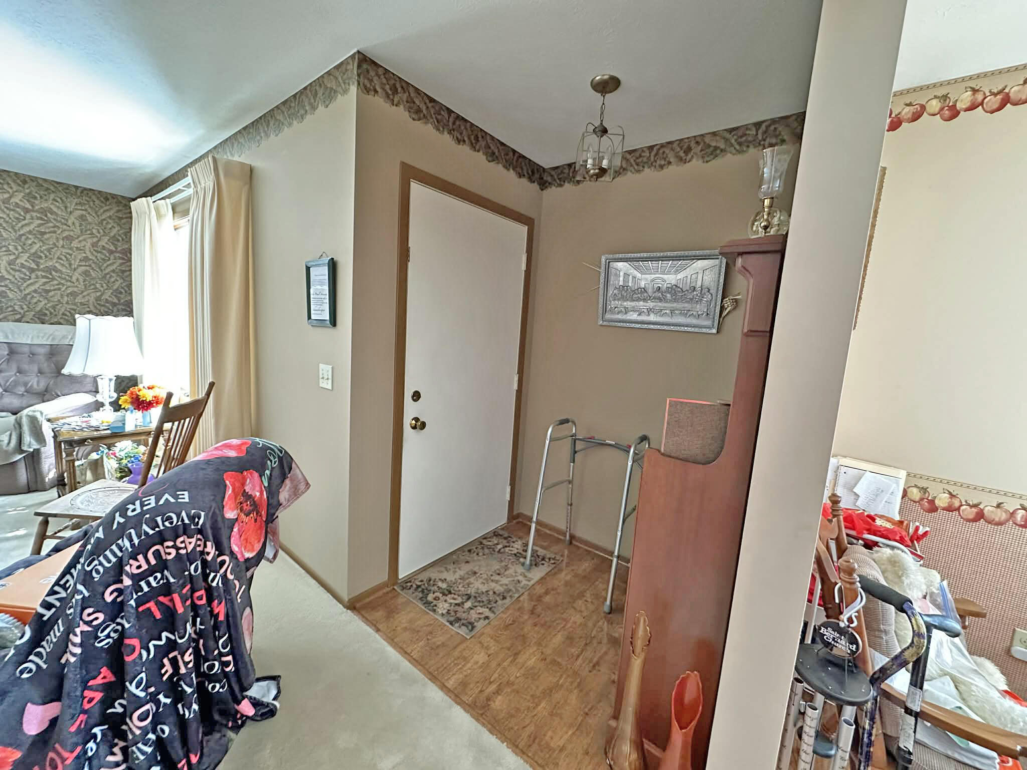 1136 Foxboro Road Springfield, OH 45503 - Photo 3 of 43 3