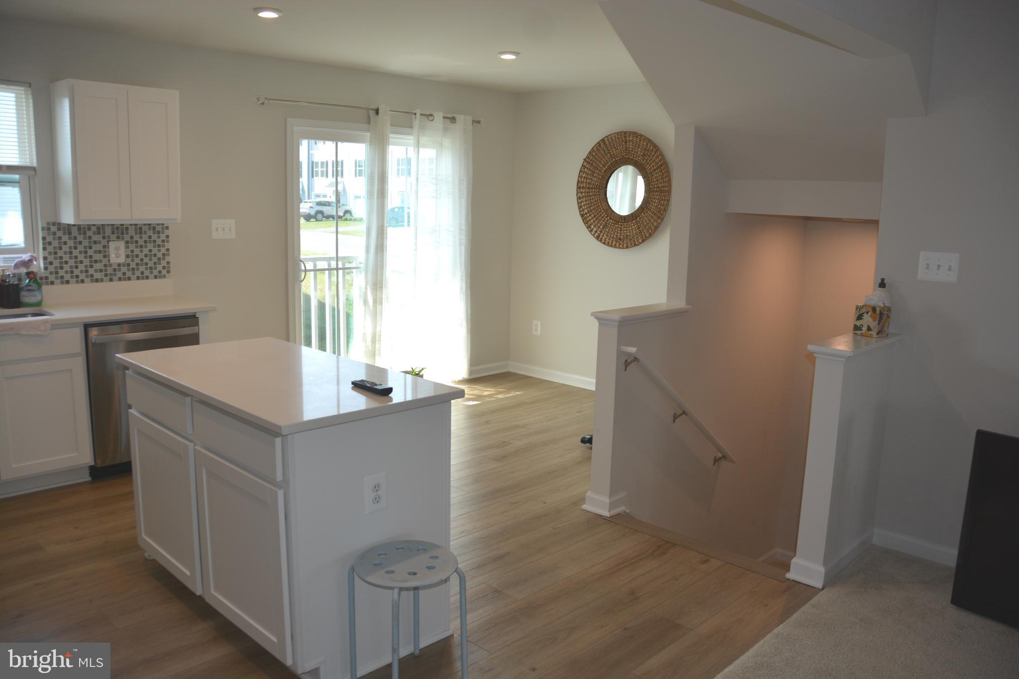 14 Tadpole Landing Road Inwood, WV 25428 - Photo 5 of 26 Island overlooking dining area