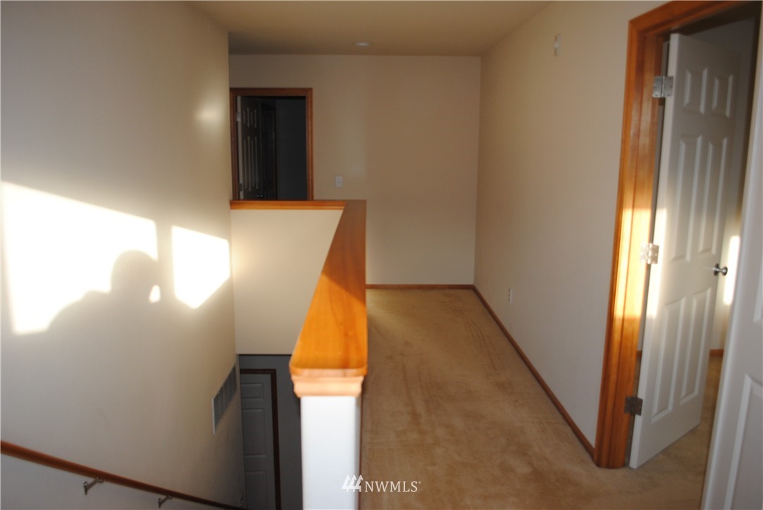 1111 South 36th Street Renton, WA 98055 - Photo 14 of 22