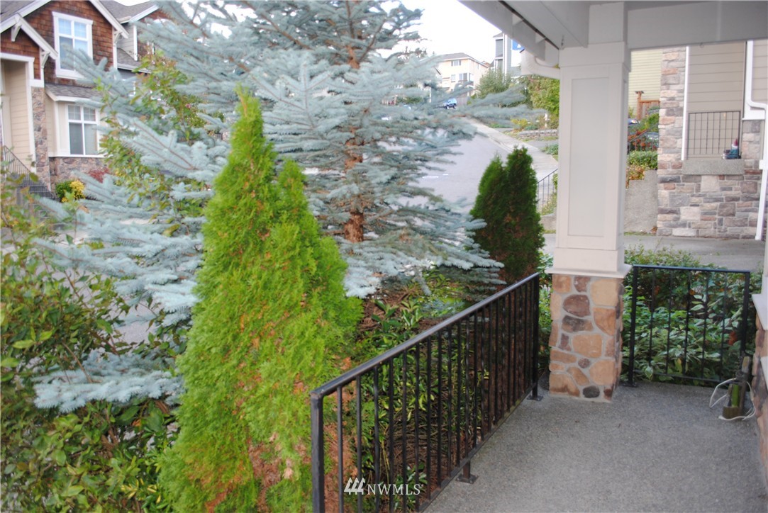 1111 South 36th Street Renton, WA 98055 - Photo 3 of 22