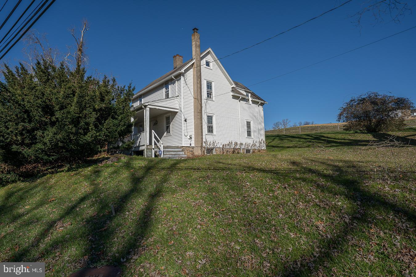 599 Darby Paoli Road Villanova, PA 19085 - Photo 4 of 32 Side of house