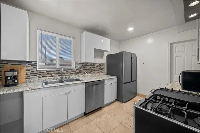 $735,000 | 8053 Brimfield Avenue, Panorama City, CA 91402