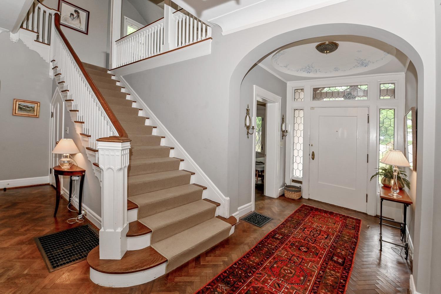 2461 Grandin Road Cincinnati, OH 45208 - Photo 2 of 48