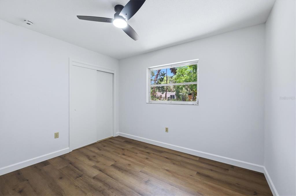 4100 Tee Road Sarasota, FL 34235 - Photo 23 of 35