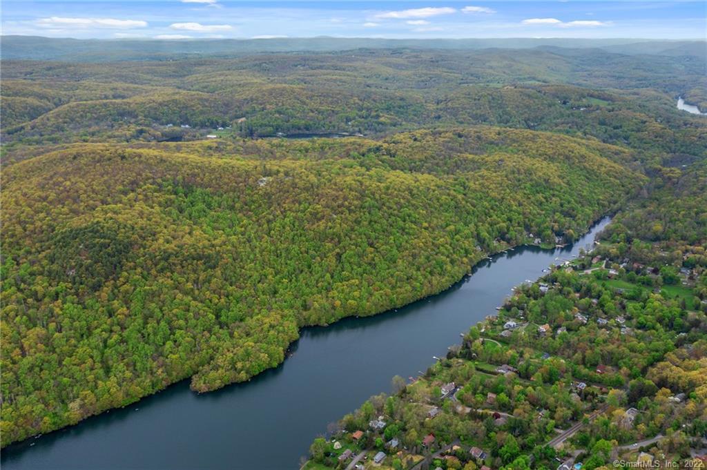 Wagon Wheel Road Sherman, CT 06784 - Photo 12 of 27