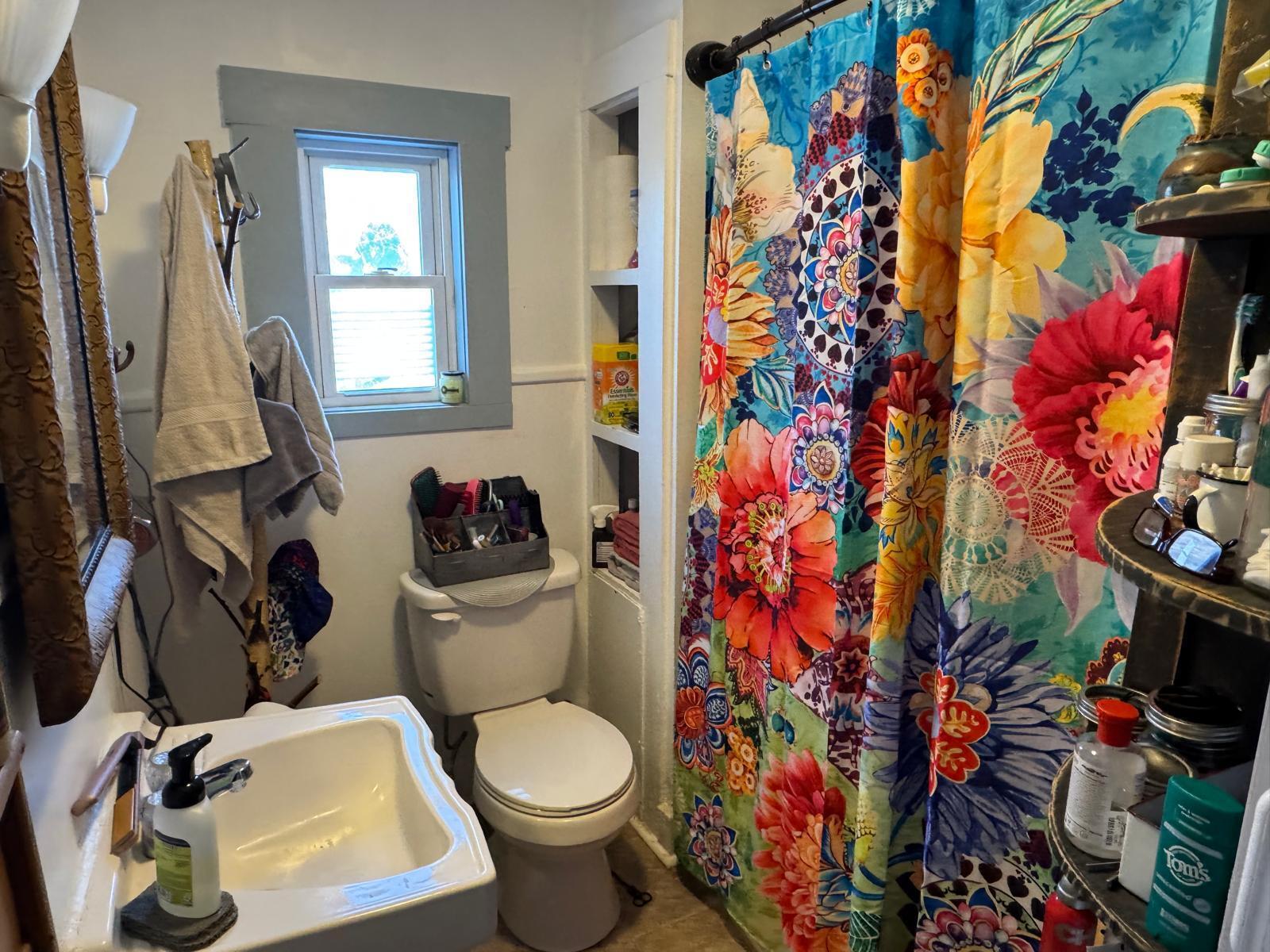 8-12 Epworth Street Presque Isle, ME 04769 - Photo 19 of 34 Bathroom