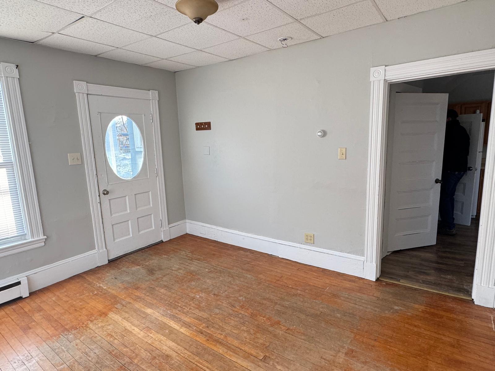 8-12 Epworth Street Presque Isle, ME 04769 - Photo 10 of 34 Living Room