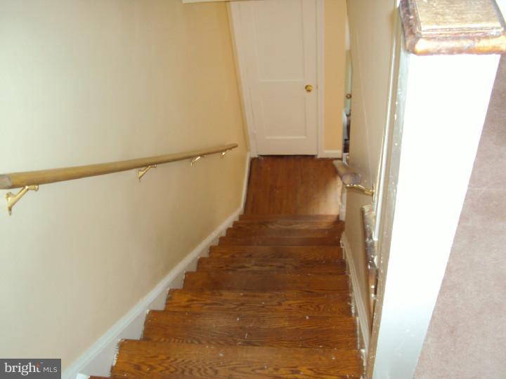 7830 Rugby Street Philadelphia, PA 19150 - Photo 12 of 16 Hallway
