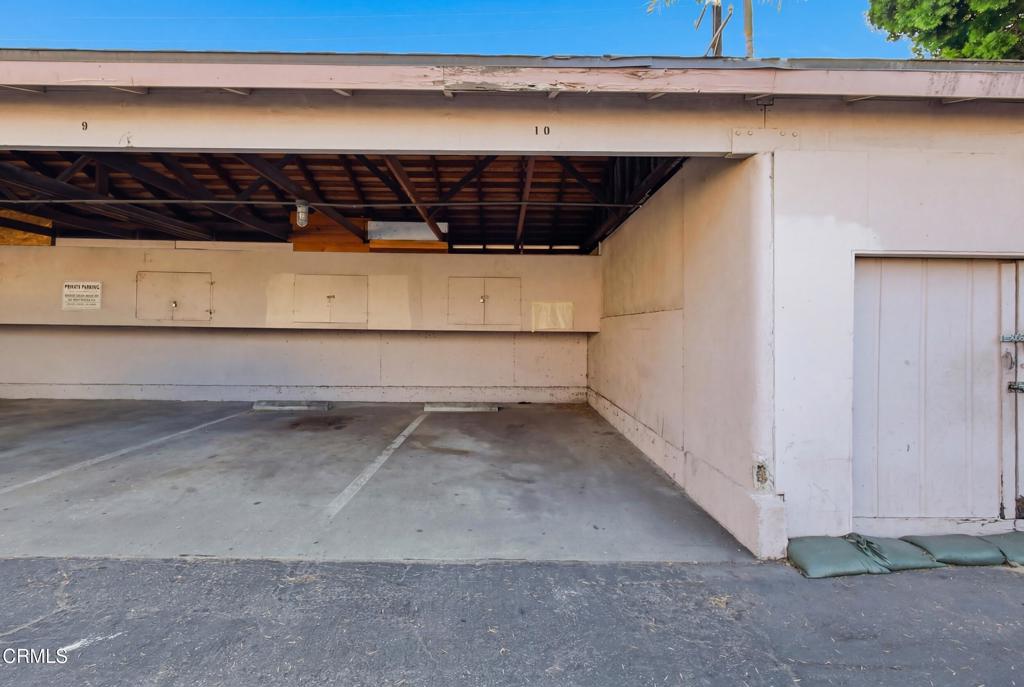 1920 North H Street, Unit 133 Oxnard, CA 93036 - Photo 14 of 14 a view of a garage