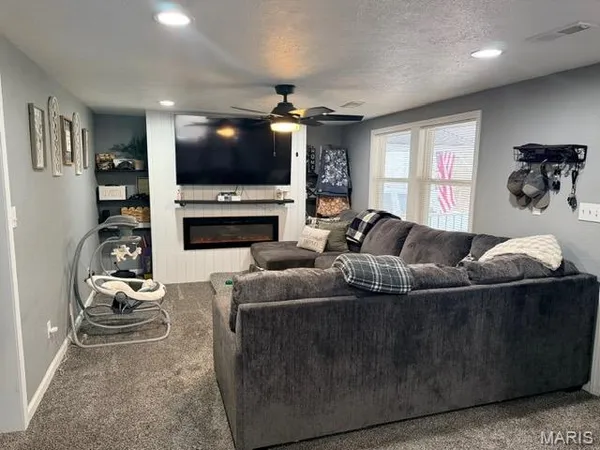 $165,000 | 8538 Hwy East, Houston, MO 65483