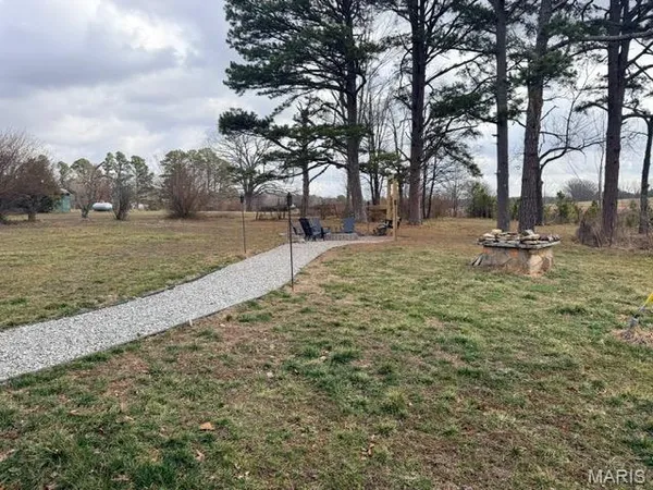 $165,000 | 8538 Hwy East, Houston, MO 65483