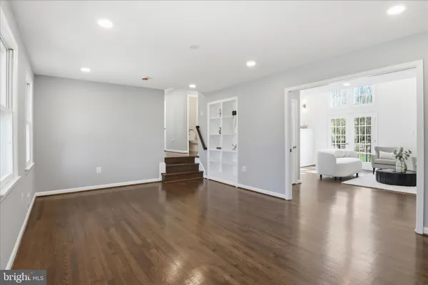 $1,260,000 | 12131 Holly Knoll Circle, Great Falls, VA 22066