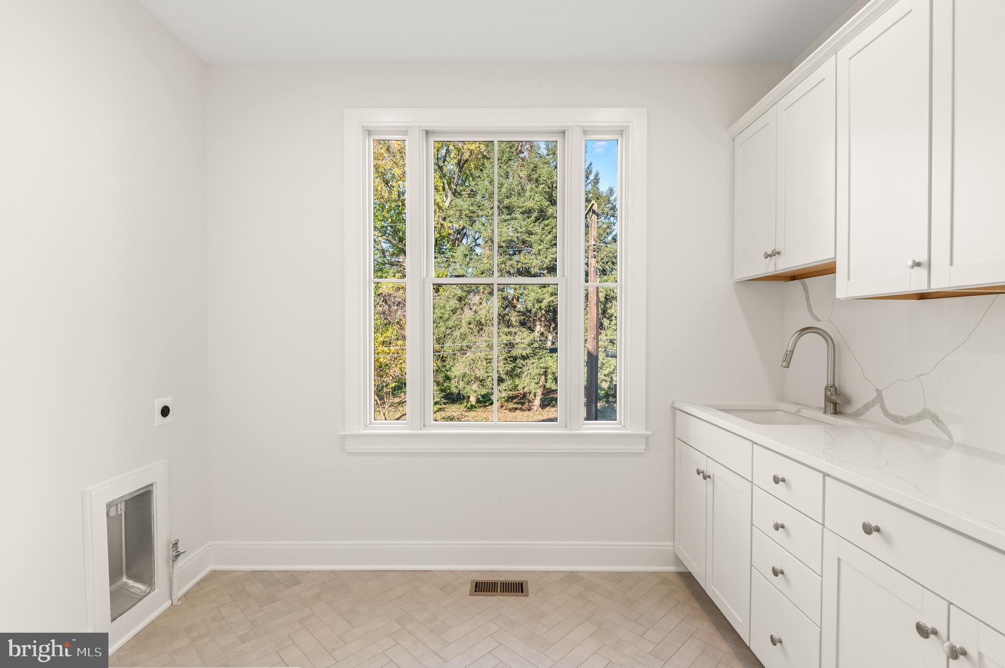 5512 Pollard Road Bethesda, MD 20816 - Photo 26 of 41