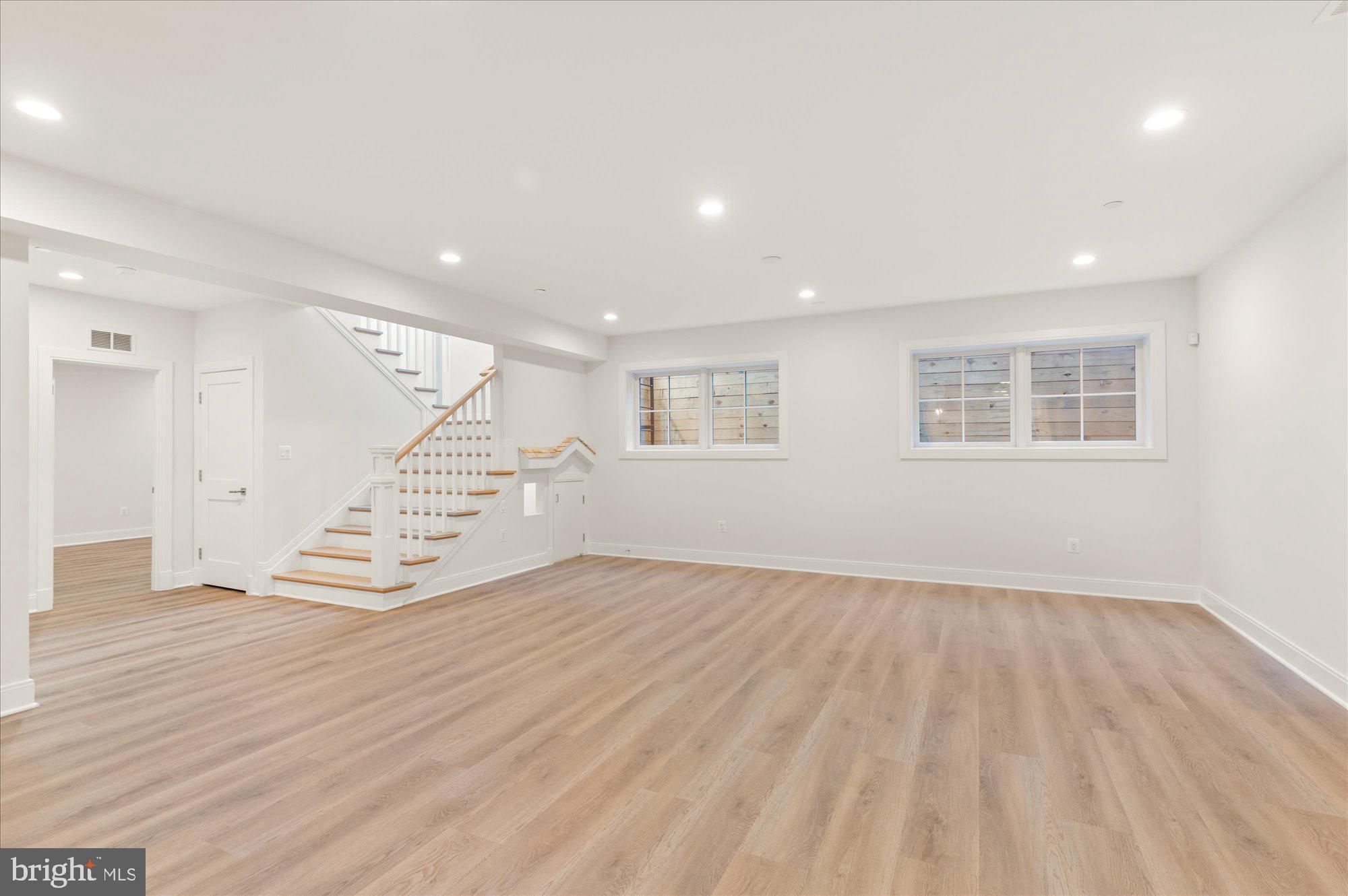 5512 Pollard Road Bethesda, MD 20816 - Photo 29 of 41