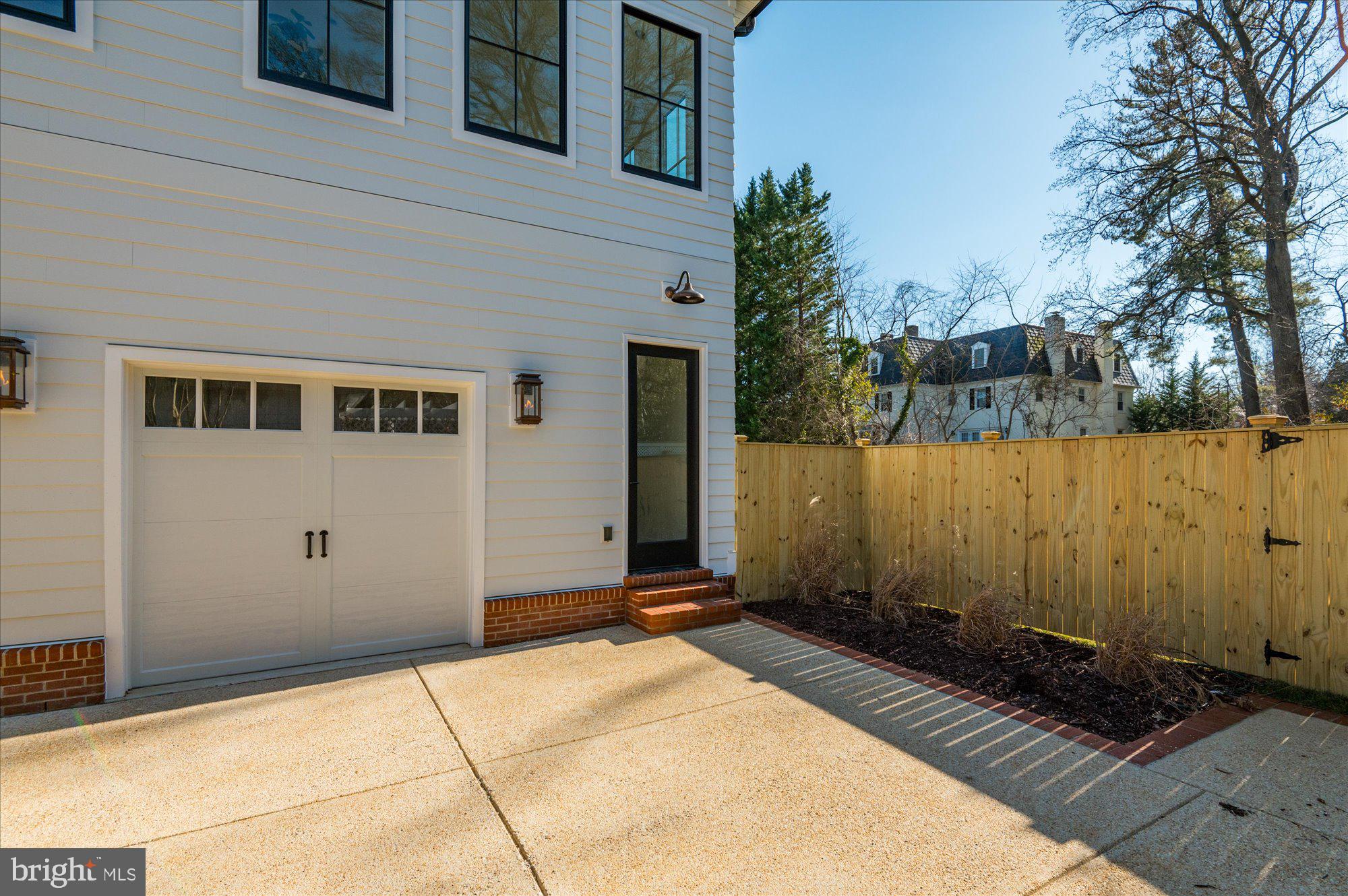 5512 Pollard Road Bethesda, MD 20816 - Photo 37 of 41