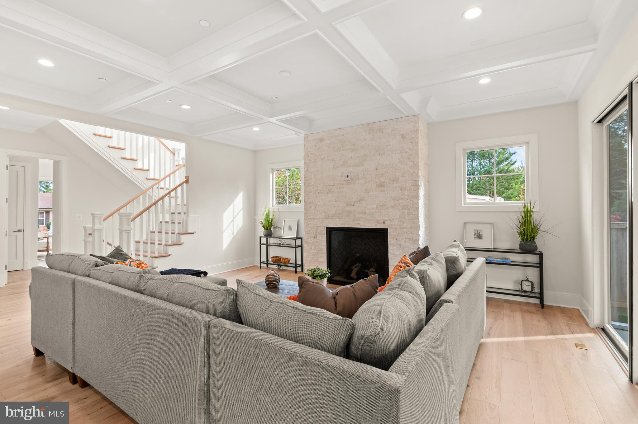 5512 Pollard Road Bethesda, MD 20816 - Photo 9 of 41