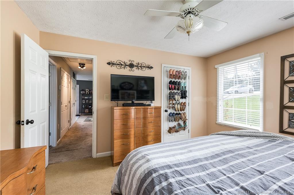 7316 Pekin Road Greenville, IN 47124 - Photo 16 of 36 Gallery Image 16