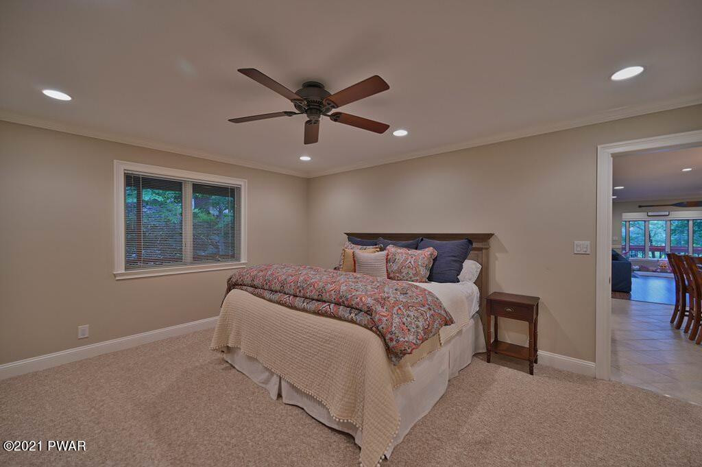 27 Roamingwood Road Lake Ariel, PA 18436 - Photo 29 of 105