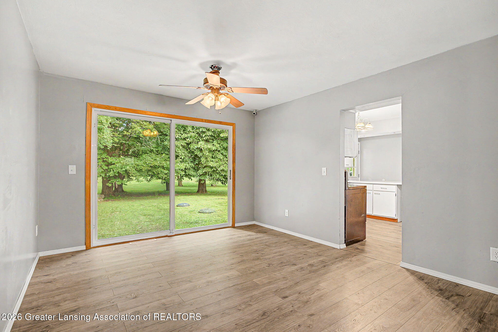 10629 Royston Road Grand Ledge, MI 48837 - Photo 11 of 48 17-web-or-mls-CQ1A4694 (1)