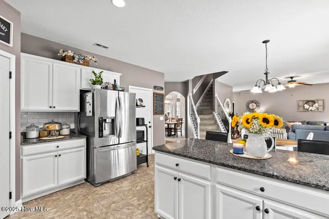 $435,000 | 313 Bear Run, Maple Hill, NC 28454