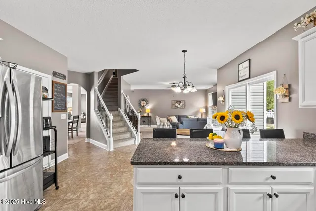 $435,000 | 313 Bear Run, Maple Hill, NC 28454