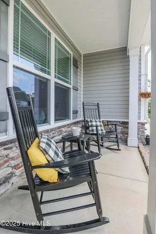 $435,000 | 313 Bear Run, Maple Hill, NC 28454