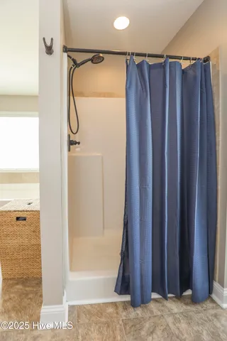 $435,000 | 313 Bear Run, Maple Hill, NC 28454