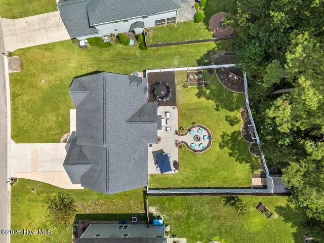 $435,000 | 313 Bear Run, Maple Hill, NC 28454