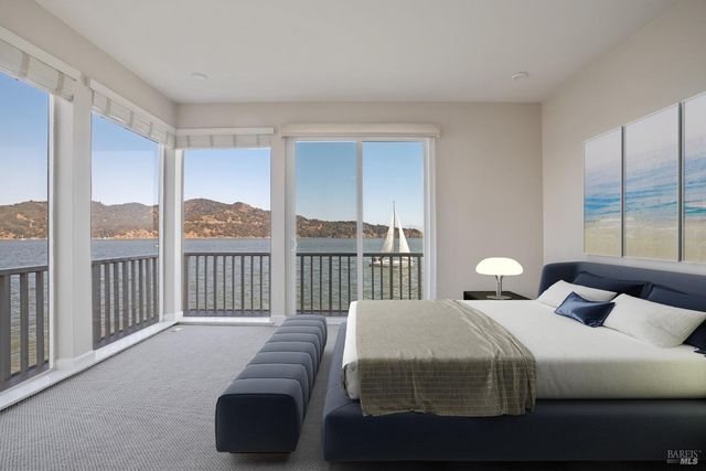 $7,700,000 | 2002 Paradise Drive, Tiburon, CA 94920