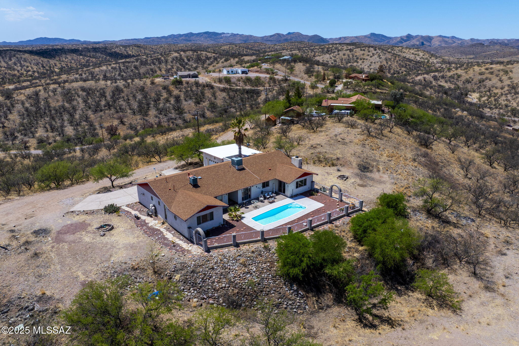 888 Cree Lane Rio Rico, AZ 85648 - Photo 7 of 47