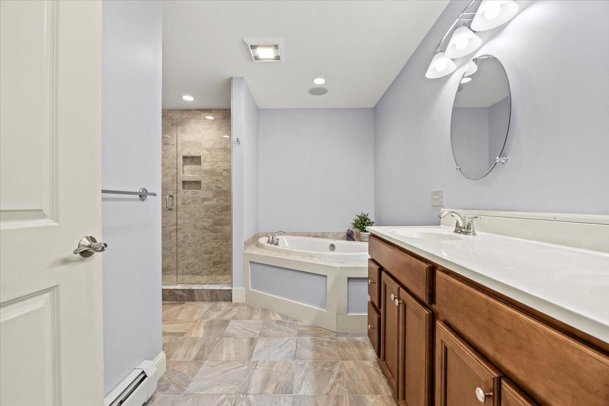 64 New Settlement Road Hiram, ME 04041 - Photo 20 of 40 Bath1