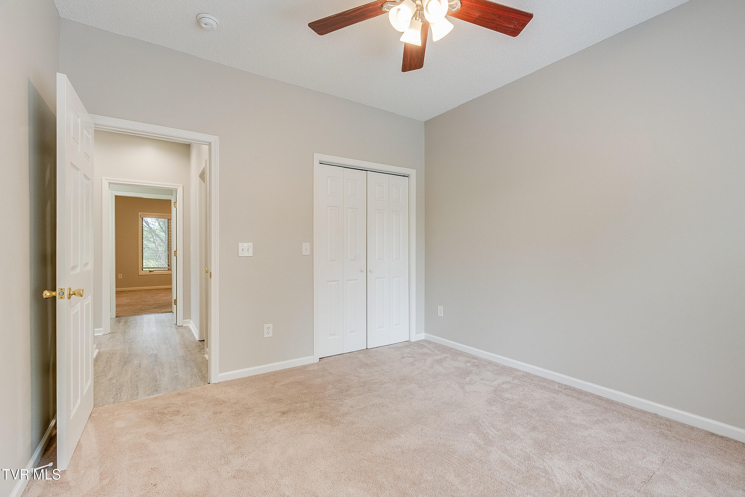176 South Austin Springs Road, Unit 9 Johnson City, TN 37601 - Photo 17 of 27 1000010255