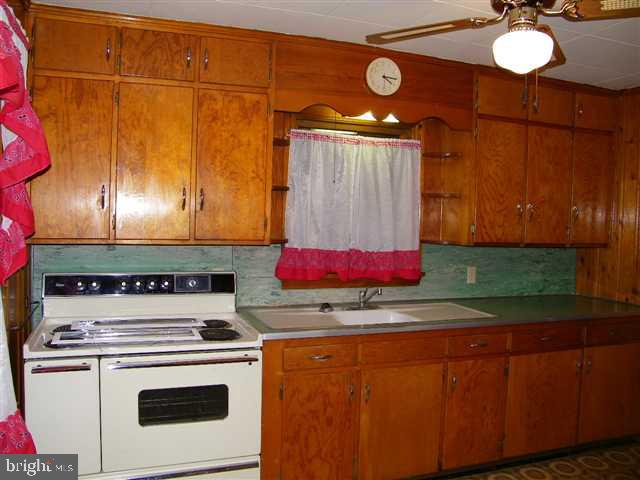 1021 Trindle Road Carlisle, PA 17013 - Photo 3 of 3 Gallery Image 3