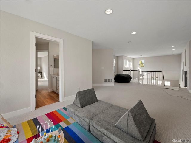 $900,000 | 13962 Meadowbrook Drive, Broomfield, CO 80020