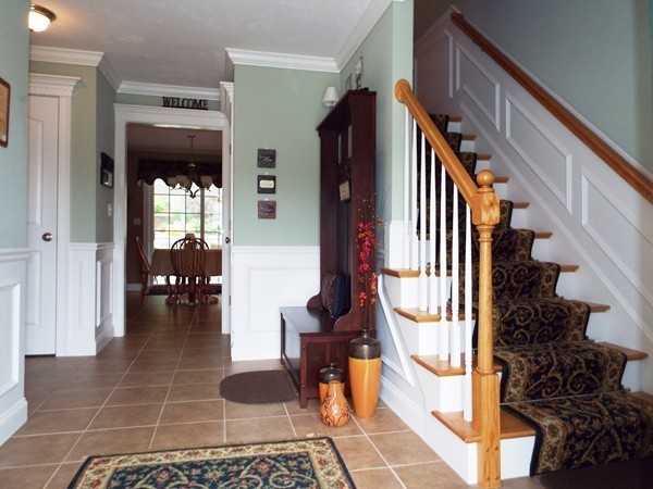 121 Brandywine Road Franklin, MA 02038 - Photo 3 of 21 Gallery Image 3