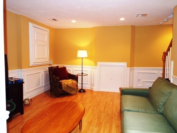 121 Brandywine Road Franklin, MA 02038 - Photo 8 of 21 Gallery Image 8
