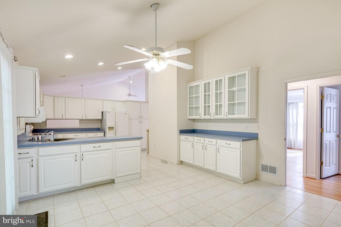 4089 Piney Grove Road Reisterstown, MD 21136 - Photo 13 of 31 Kitchen Eat-in Area