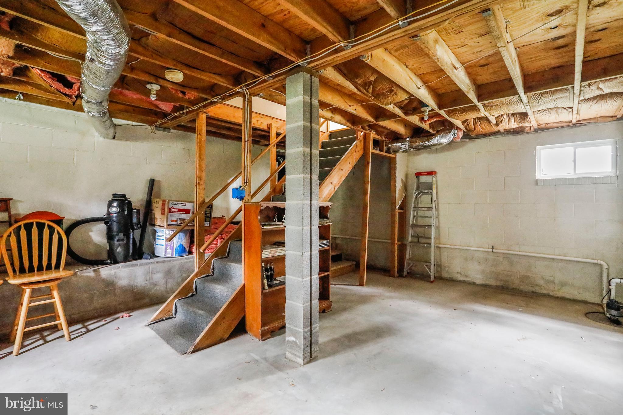 13618 Coppermine Road Union Bridge, MD 21791 - Photo 22 of 29 a view of a room with gym equipment