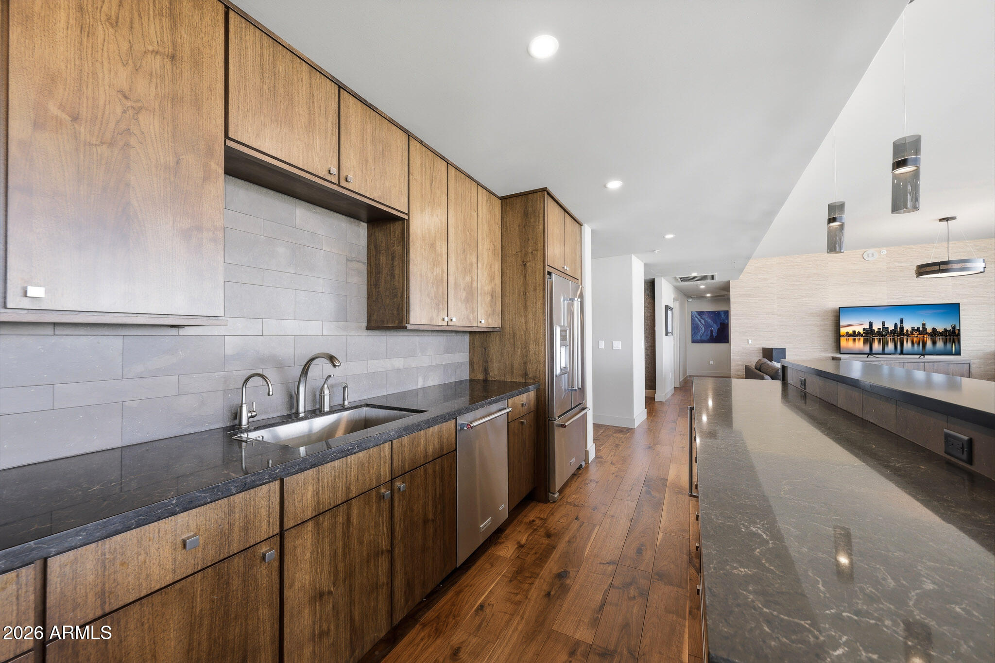 310 South 4th Street, Unit 2204 Phoenix, AZ 85004 - Photo 23 of 66 Cabinets