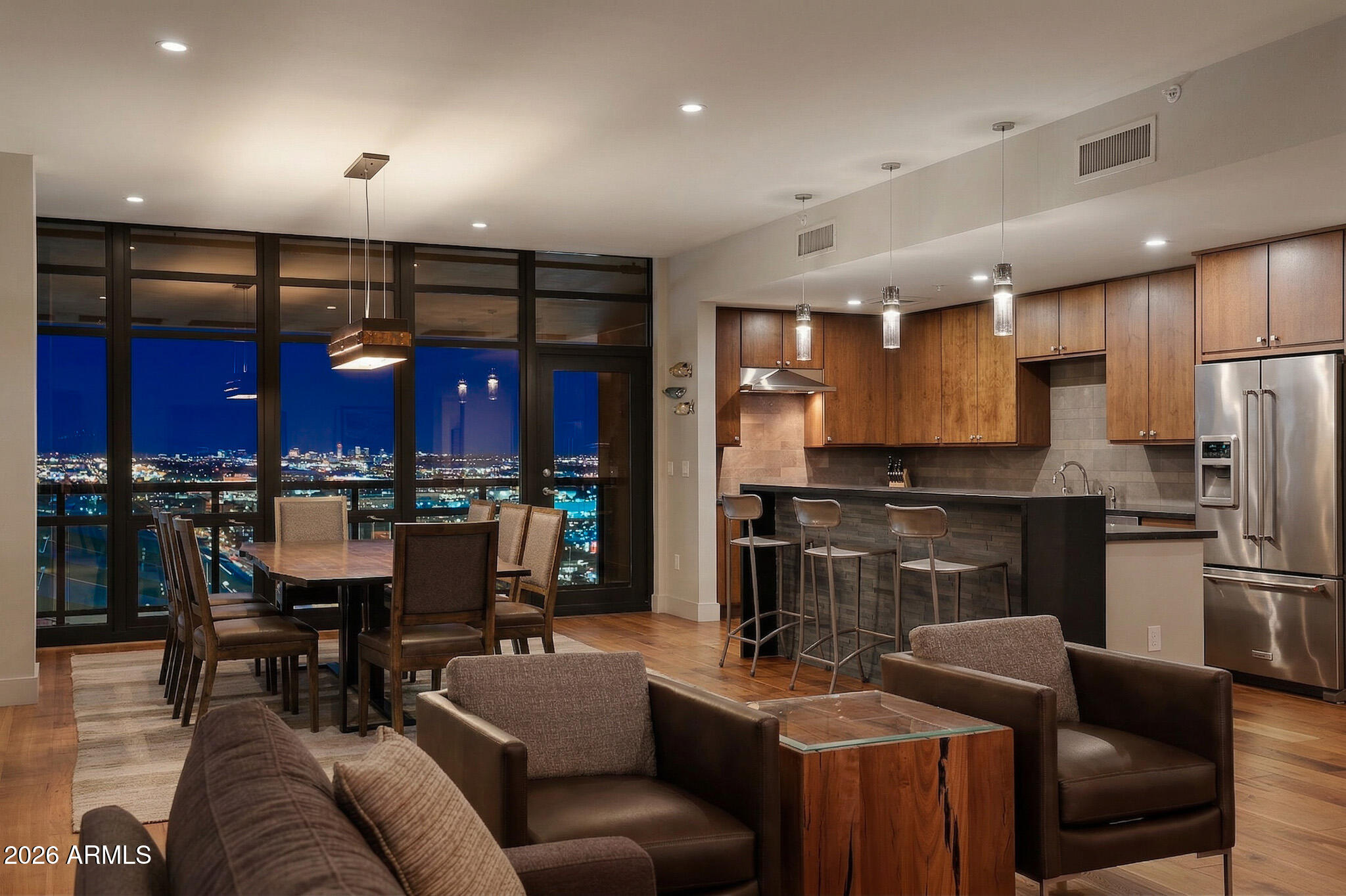 310 South 4th Street, Unit 2204 Phoenix, AZ 85004 - Photo 3 of 66 Relax and unwind
