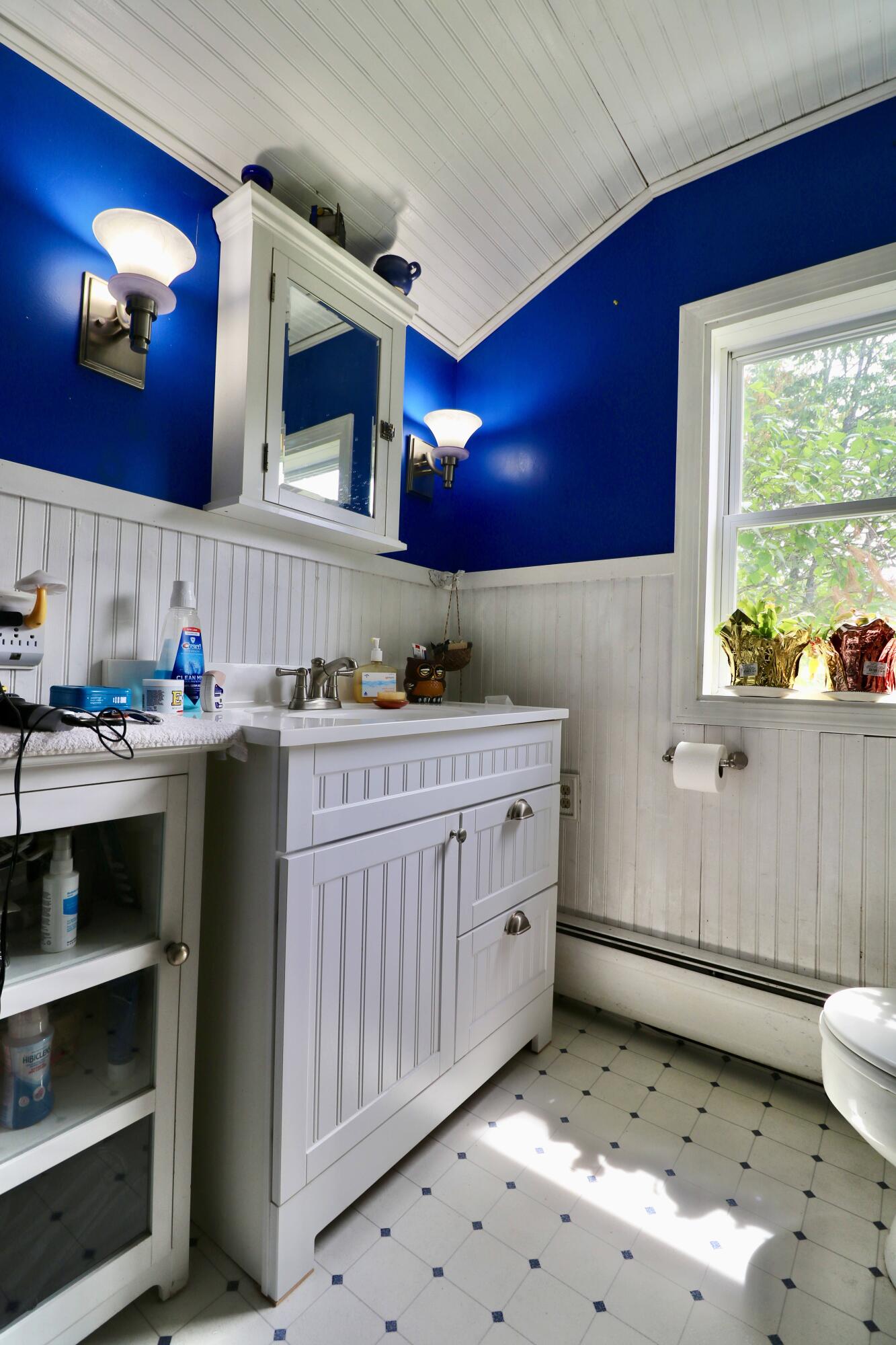 705 Riverside Street Portland, ME 04103 - Photo 48 of 61 IMG_1536